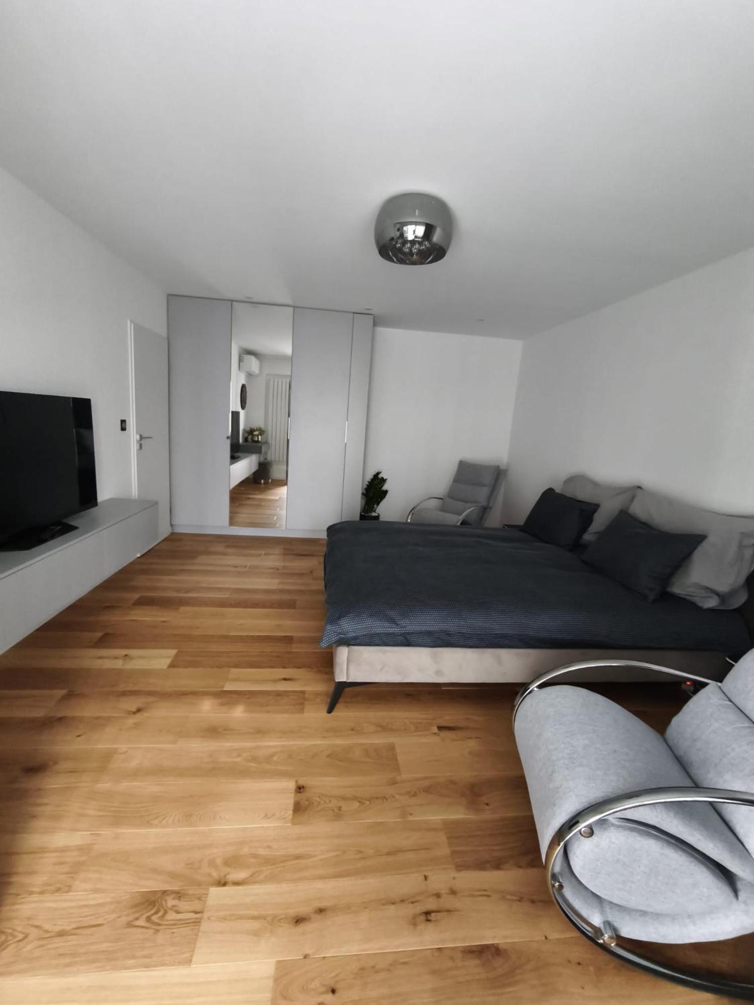 Studio Lux, Elegant & Confortabil Braşov Esterno foto